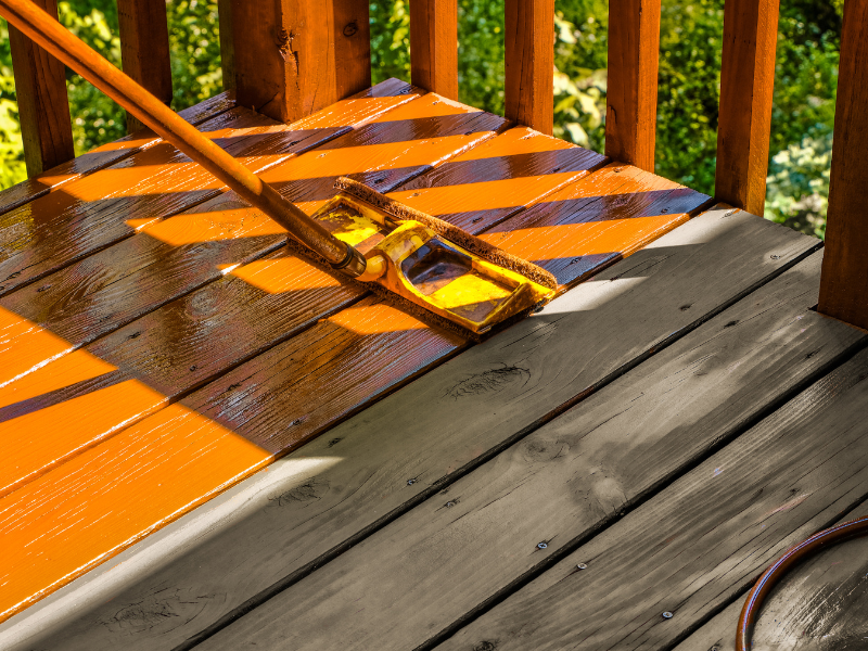 verniz para deck de madeira de cor natural